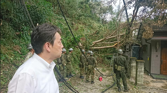 台風15号で甚大な被害が残る鎌倉二階堂の現状確認
